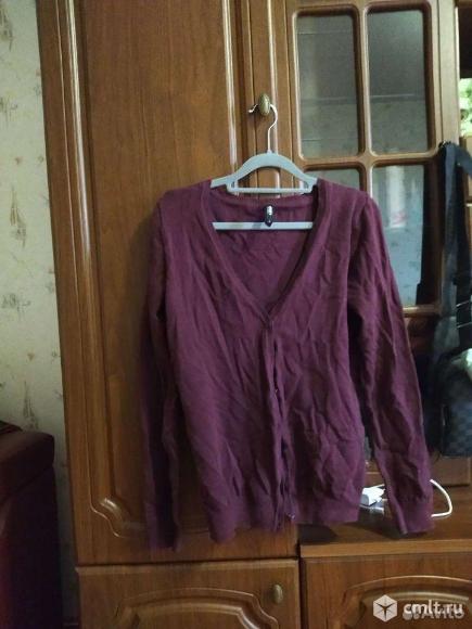Продается стильный бордовый кардиган. Фото 1.