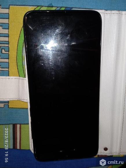 Смартфон Philips Xenium S266. Фото 1.