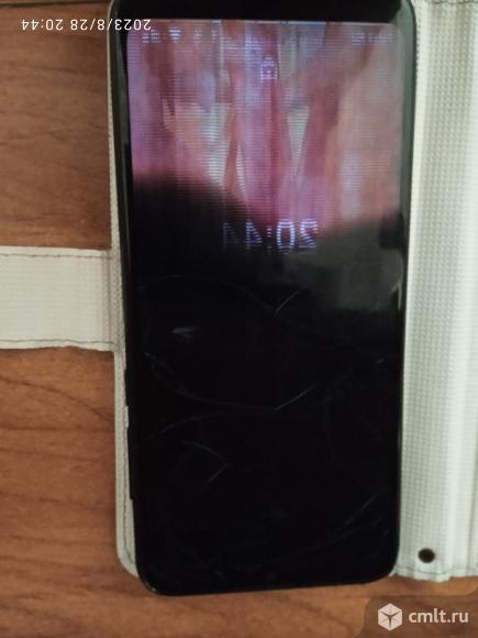 Смартфон Philips Xenium S266. Фото 4.