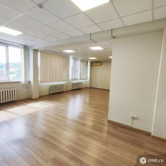 Аренда офиса 122.5 м2. Фото 1.