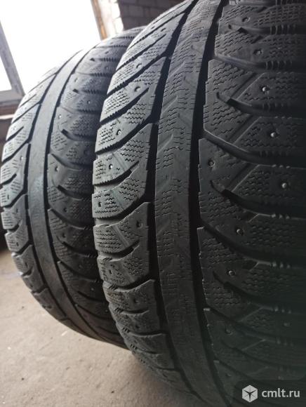 17 R 235/45 Bridgestone Ice Cruiser 7000 Пара. Фото 1.