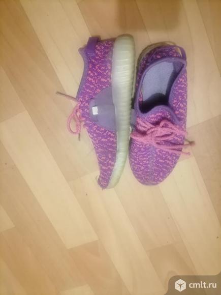 Кроссовки. Фото 1.