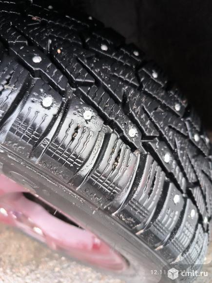 Продам зимнюю на литых дисках р15  4х114.3. Фото 1.