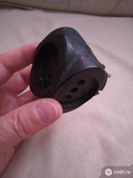 Тройник адаптер электрический бу. Фото 1.