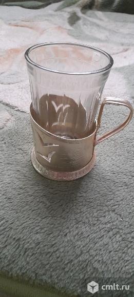 Алюминиевый подстаканник со стаканом. Фото 1.