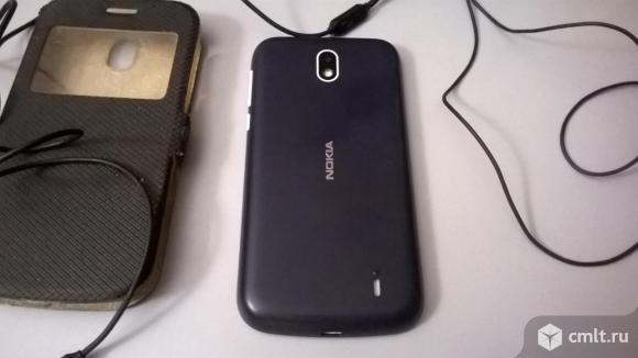 Смартфон Nokia 1. Фото 10.