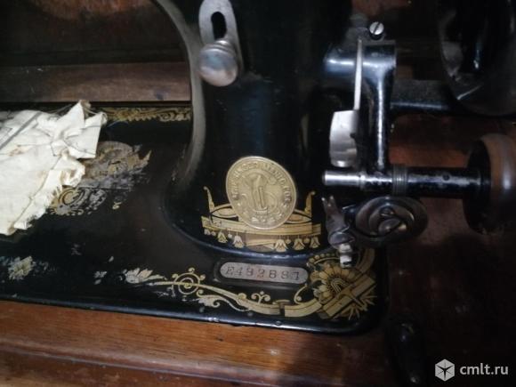 Швейная машина. Фото 2.