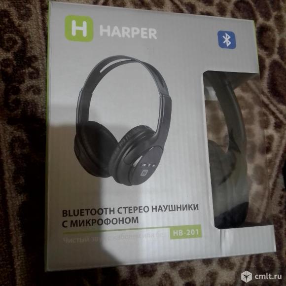Беспроводные наушники HARPER HB-210  Bluetooth. Фото 1.