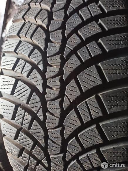 17 R 225/45 Kumho WinterCraft WP71 одна шина. Фото 1.