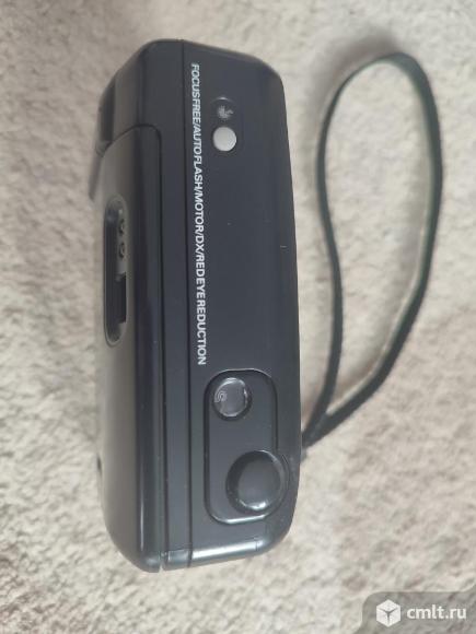 Фотоаппарат пленочный Polaroid. Фото 1.