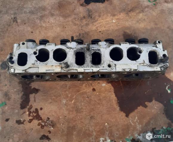 Головка блока цилиндров. Фото 2.