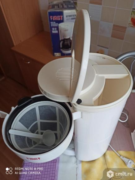 Кофеварка капельная новая. Фото 3.