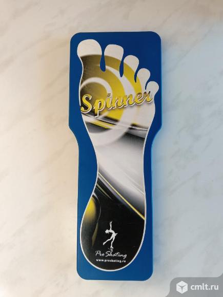 Спиннер для фигурного катания. Фото 1.