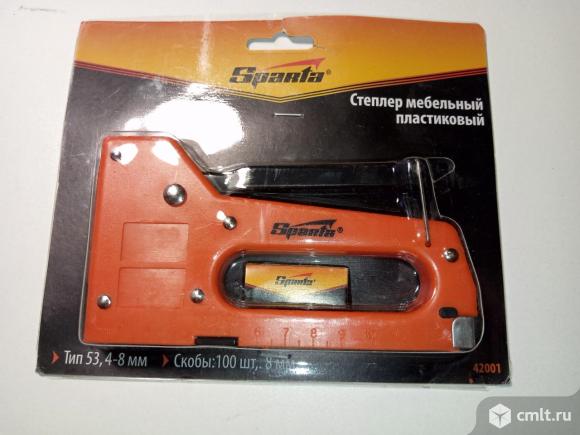 Степлер пистолет мебельный строительный SPARTA новый. Фото 1.