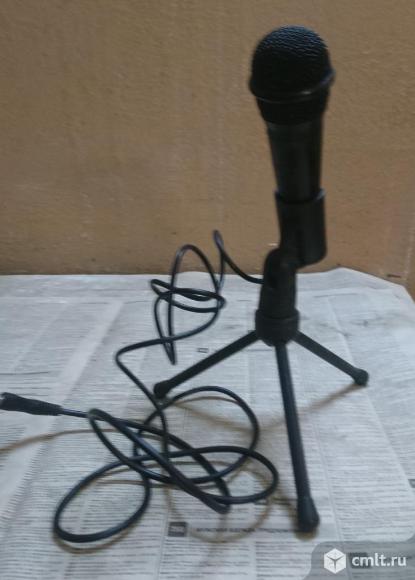 Микрофон Ritmix RDM-120. Фото 1.