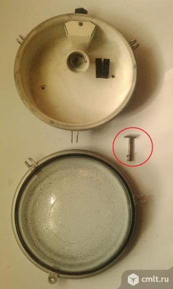 Светильник уличный нпп-03-100-001М IP64 СССР. Фото 4.