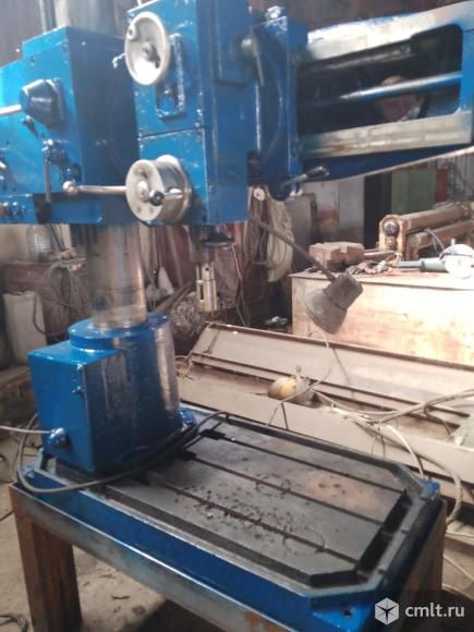 Радиально-сверлильный станок 2К-52-1. Фото 4.