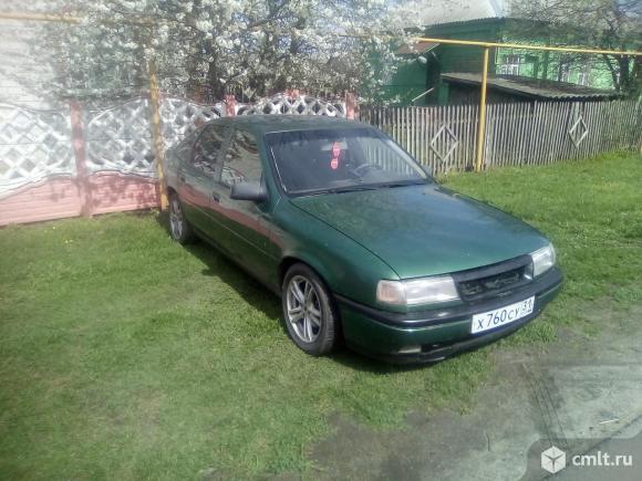 Opel Vectra - 1994 г. в.. Фото 1.
