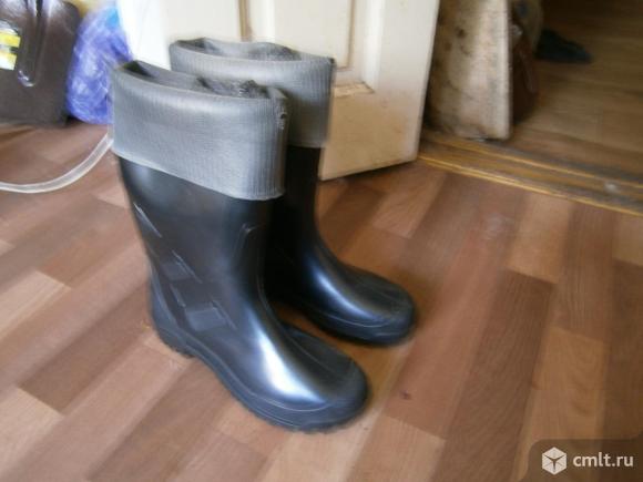 Продаются Резиновые сапоги 42 размер Ю новые .. Фото 1.