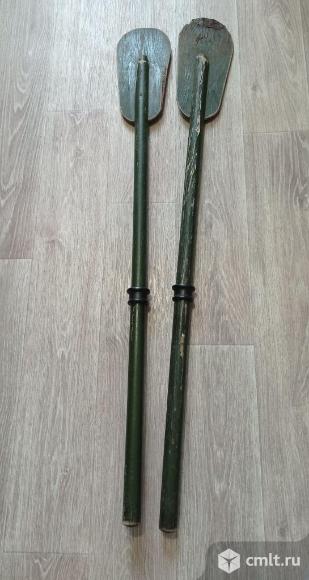 Весла для лодки. Фото 1.