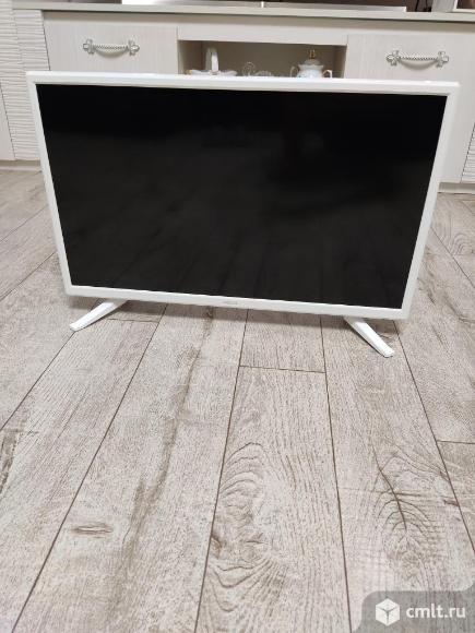 Телевизор Dexp F24D7100E/W цифровой. Фото 1.