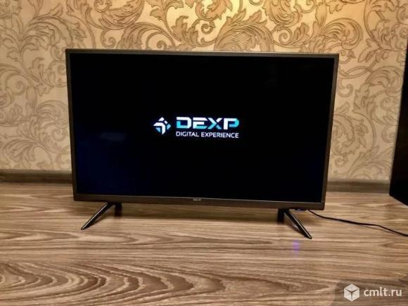 Телевизор Dexp LED h32i8000k WI-FI. Фото 1.