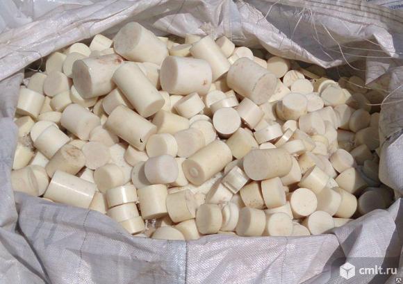 Покупаем полиамиды, технические нити, пленки и другие материалы.. Фото 1.