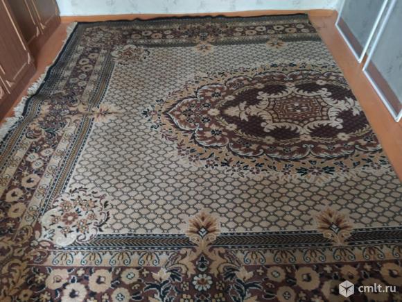 Продам ковер б/у. Фото 1.