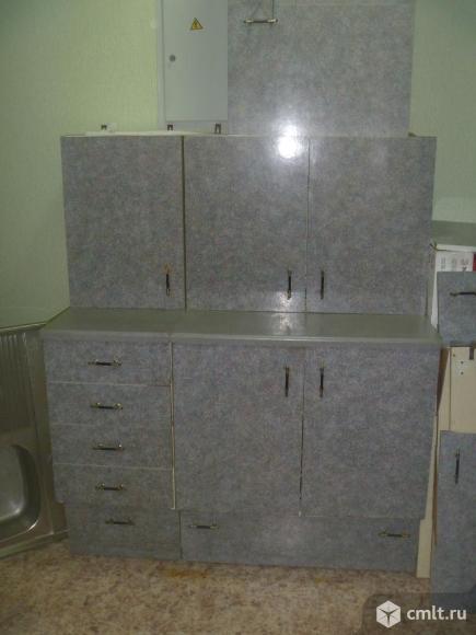 Кухня Графская, 12 предметов, длина 2 м, цв. фантазия, б/у. Фото 1.