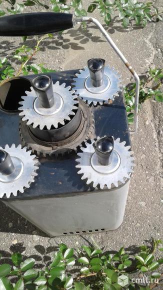 Шашлычница на углях, продаю. Фото 1.