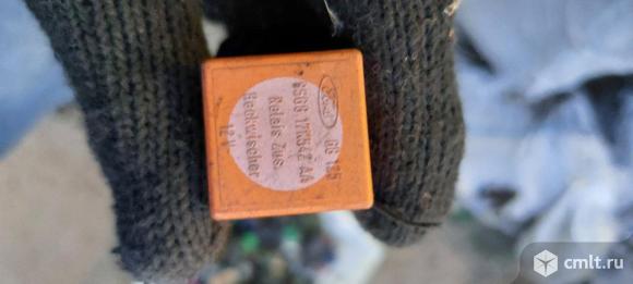 Ауди, Фольксваген, Форд реле блока предохранителя. Фото 5.