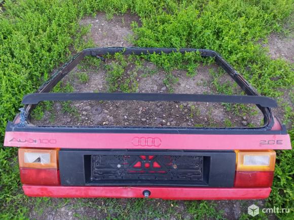 Дверь Ауди 100 с 3 Авант. Фото 6.