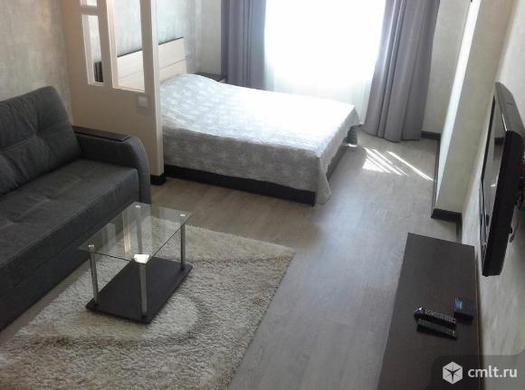 1-комнатная квартира 37 кв.м ул Героев Сибиряков,напротив ТЦ Армада.Сдаю.. Фото 1.