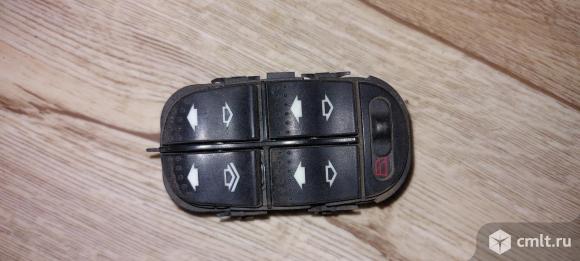 Блок кнопок стеклоподъёмника, блок управления стеклоподъёмниками Ford Mondeo 1 1993-1996 бу номер 93BG14A132AB, 1590916Для моделейFord Escort, AFL, ALL, ANL, AVL, GALFord Mondeo, BNP, GBP