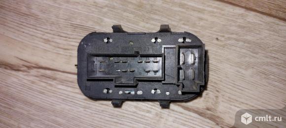 Блок кнопок стеклоподъёмника, блок управления стеклоподъёмниками Ford Mondeo 1 1993-1996 бу номер 93BG14A132AB, 1590916Для моделейFord Escort, AFL, ALL, ANL, AVL, GALFord Mondeo, BNP, GBP