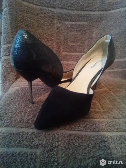 Туфли женские бу один раз. Фото 1.