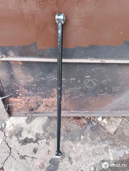 Тяга реактивная задняя длинная. Фото 1.