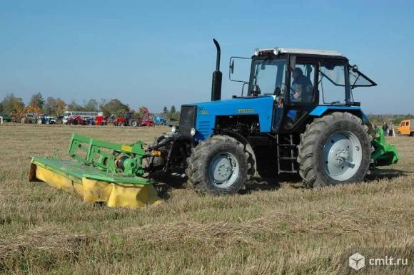 МТЗ 1221.3 - мощность, универсальность и надежность. Фото 1.