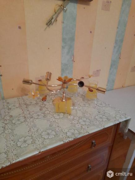 Продается люстра 4 рожковая. Фото 1.