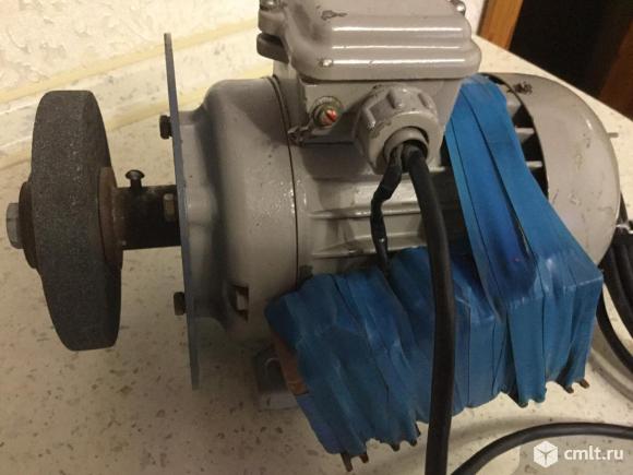 Двигатель асинхронный АПН 12/2. СССР., Б/У.. Фото 6.