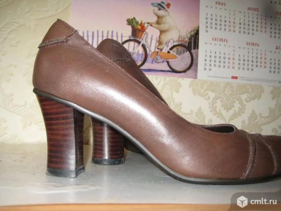 Туфли женские кожаные коричневые. Фото 2.