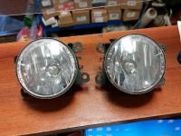 фара противотуманная передняя для Renault Logan II б/у номер 261500097R, GM 4422464, VALEO 044847Для моделейФара противотуманная (Справа=Слева) Renault Logan 04-22 / Sandero 09-22 / Dacia Logan 04