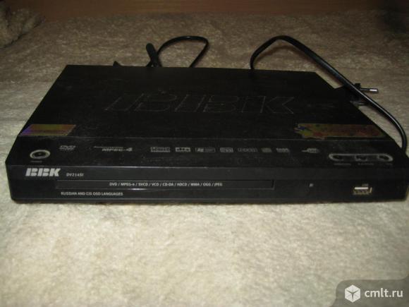 Видеоплеер DVD проигрыватель BBK-DV 214SI. Фото 1.
