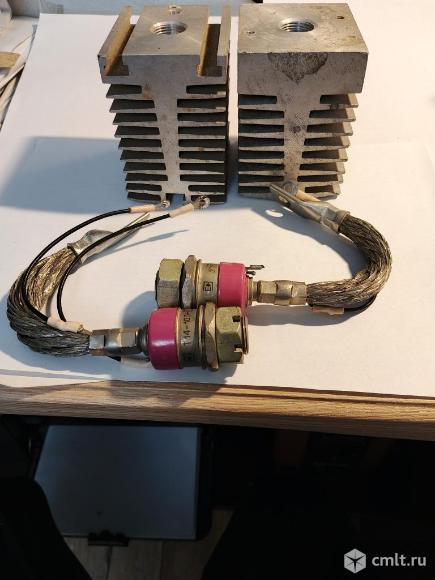 Тиристоры Т14-100-6. Фото 1.