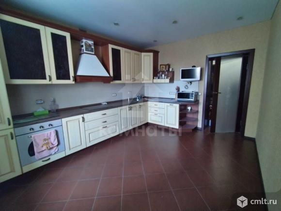 3-комнатная квартира 102 кв.м. Фото 1.