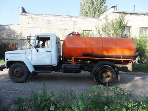 Ассенизатор Газ-3307. Фото 2.