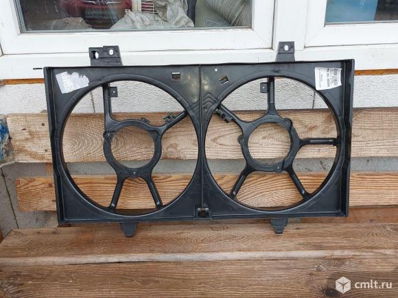 диффузор вентилятора охлаждения двигателя, диффузор основного радиатора охлаждения двигателя Nissan Almera Classic b10 номер 2159095F0A, 2147595F0AДля моделейNissan Almera Classic, B10Nissan Al