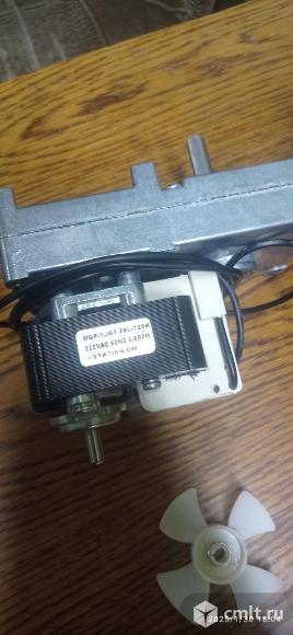 Мотор-редуктор для гриля sikom MGF-YJ61/26L-720K. Фото 1.