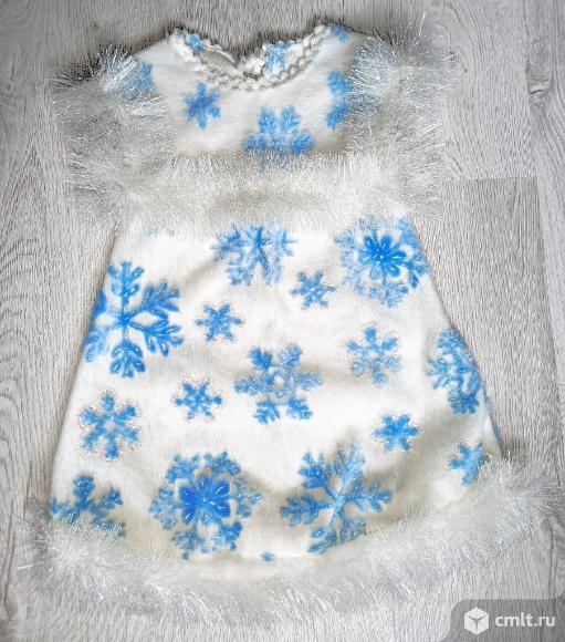 Новогоднее платье для девочки. Фото 1.