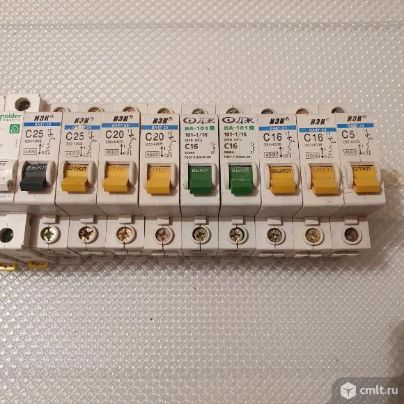 Выключатели автоматические Schneider ДЭК ИЭК. Фото 3.